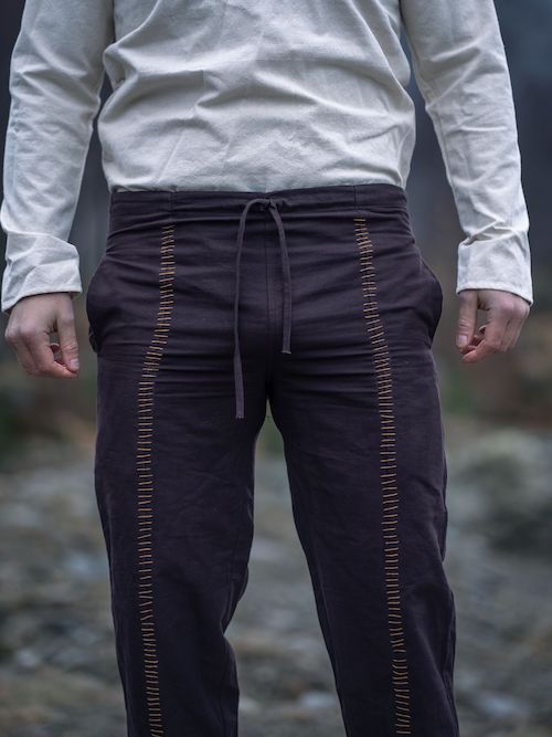 Pants in the Middle Ages