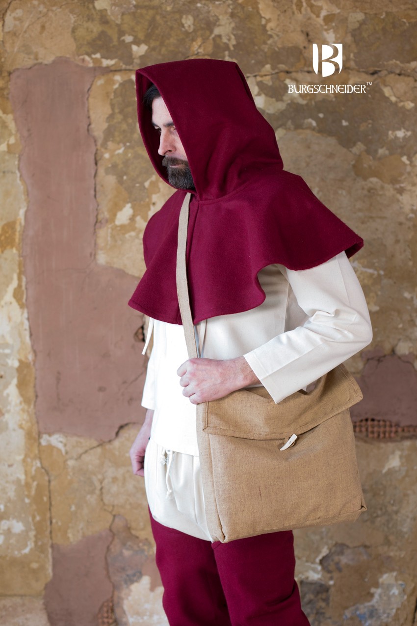 WollGugel Cucullus Weinrot online bestellen bei larpfashion.de