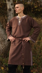Medieval Clothing order online with larp-fashion.co.uk