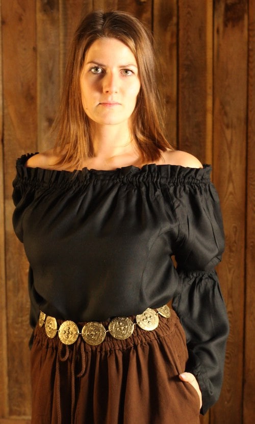 Buy medieval blouse in black, red, green or brown for medieval LARP