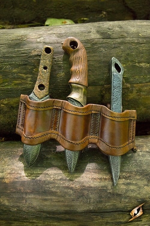 Buy LARP weapons made of foam online at larp-fashion.co.uk