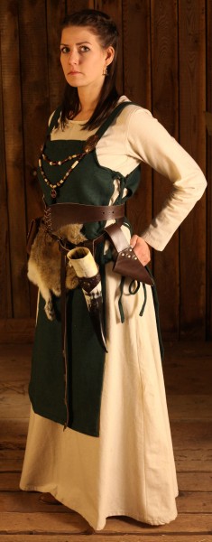 Costume Femme Viking Commander En Ligne Chez Larp Fashionfr